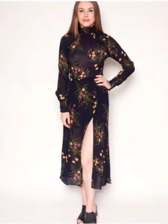 Reformation Valentin Dress in Anastasia - Black Green Floral long sleeve SIZE 0 - Picture 5 of 11